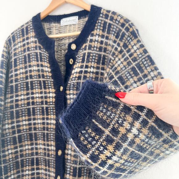 VTG Edinburgh Plaid Cardigan Sweater Medium Mohair Blend Blue Yellow Academia - Picture 4 of 7